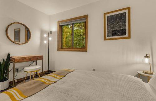 The Black Forest Chalet - Hot Tub, Hiking, Kayak - Foto 47