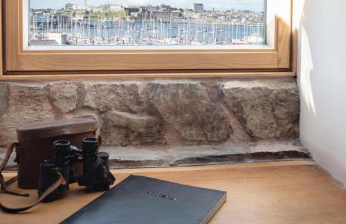 Cosy Fisherman's Cottage with Balcony & Sea Views - Foto 14