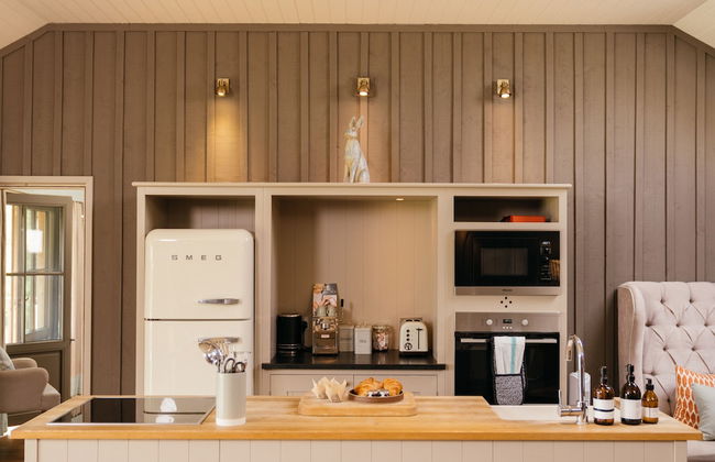 Retreat East - Photo 74