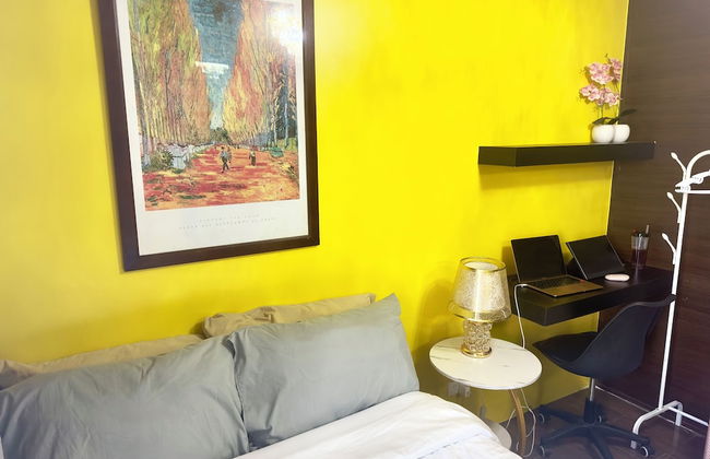 Apartment in City of Makati with swimming pool and terrace - Photo 8