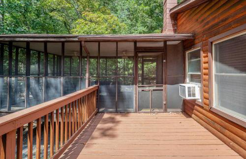 Private w Screened Porch Deck & Pet-Friendly - Foto 40