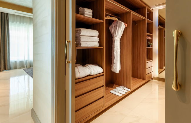 Centara West Bay Hotel & Residences Doha - Foto 17