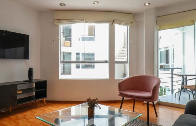 w Spacious 3BR With Balcony in Barranco - Foto 9