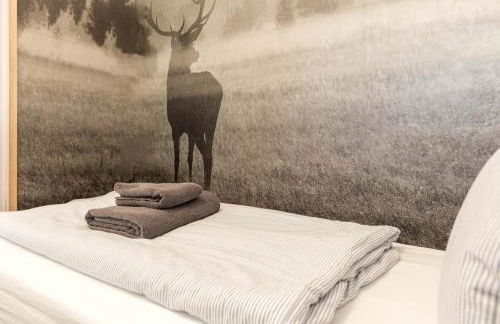 Relax-Apartments - Indoor-Pool - Sauna - Küche - kostenlos Parken - Balkon - teilweise Massagesessel - 85 Zoll Smart-TV - Foto 19