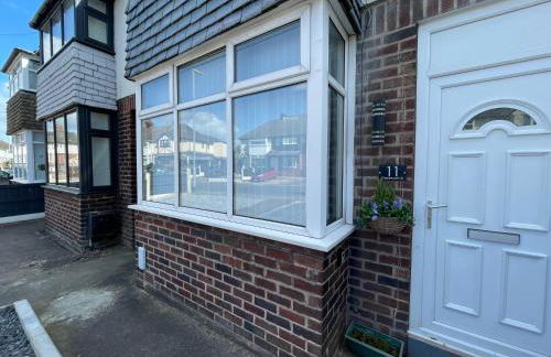 Charlesworth House - Photo 26