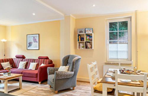 Menschen Meehr und wilder Wein - Foto 4