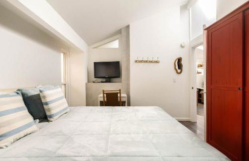 2 bedroom bungalow with hot tub - Photo 7