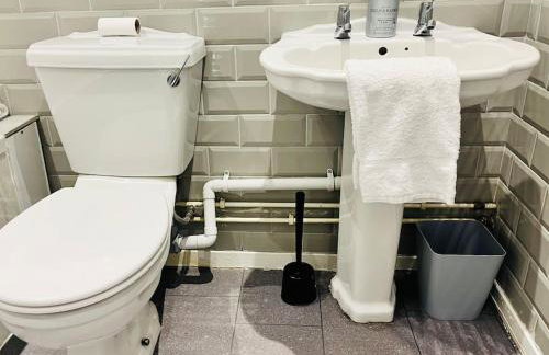 Family Home in Residential Neighbourhood - Foto 16