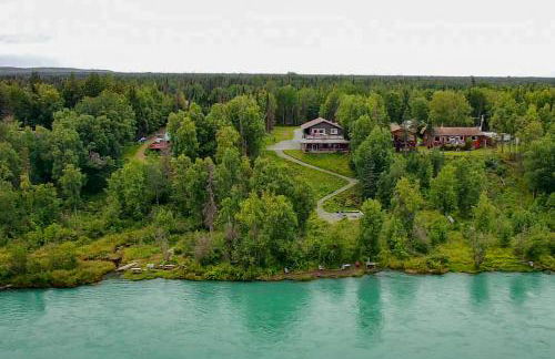 River Views and Fire Pit Cozy Soldotna Apartment! - Foto 1