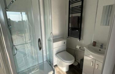 Dwylig Isa Holiday Cottages - Photo 30