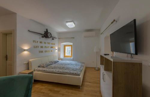 Krka Waterfalls - Photo 11