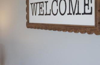 The Halftime Highlight-Big Plays, Comfy Stays - Foto 6