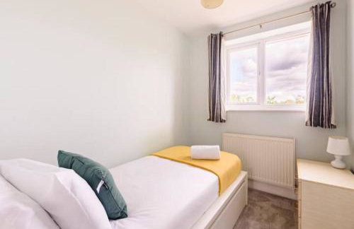 Overbury Lodge, Birmingham with FREE Parking - Photo 12
