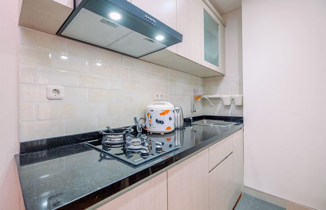 Modern Look And Homey 2Br Transpark Cibubur Apartment Near Mall - Foto 8