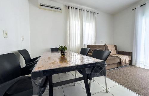 Brusque: Casa aconchegante com piscina - Foto 11