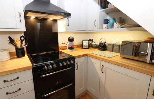 Larl Cottage - Photo 9