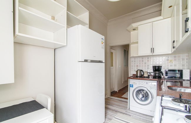 Chic and Cozy Flat Near Istiklal Street in Beyoglu - Foto 13