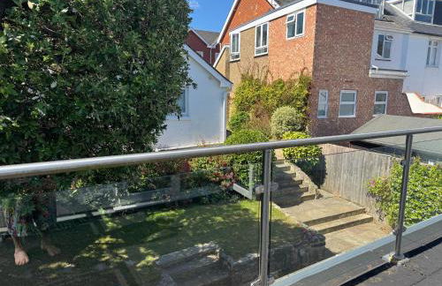 Suzetta Cottage - Photo 39