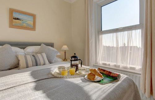 Fabulous Seaside Retreat - Foto 16