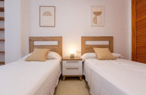 The Small Village - Pool and Relax near the Airport - Foto 31