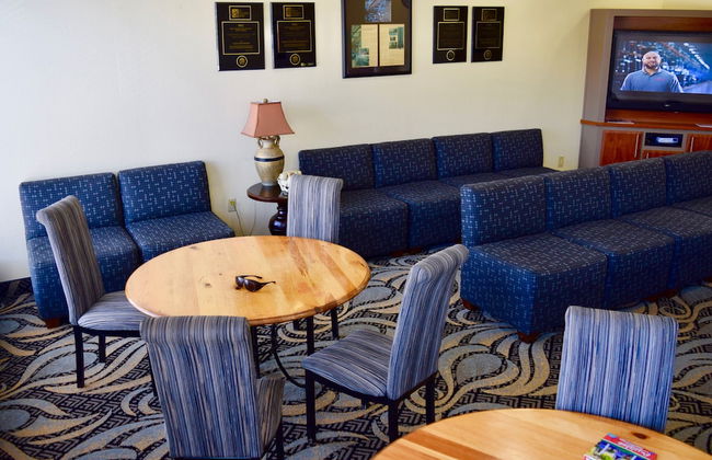 Schooner II Beach and Racquet Club - Photo 32