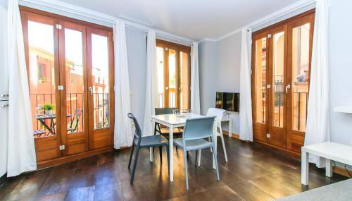 BET Apartments - Tramontana Apartments - Photo 2