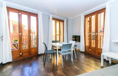 BET Apartments - Tramontana Apartments - Photo 2