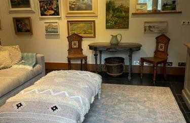 Cozy Cottage Retreat in Surrey Hills - Foto 1
