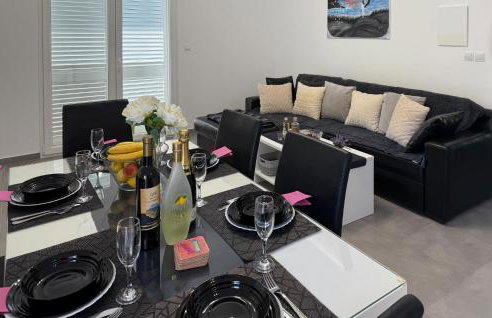 Holiday Apartment Grscica 07 - Photo 16