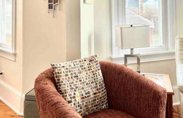 Peaceful Oasis on Munjoy Hill 2nd flr 3BR parking - Foto 9