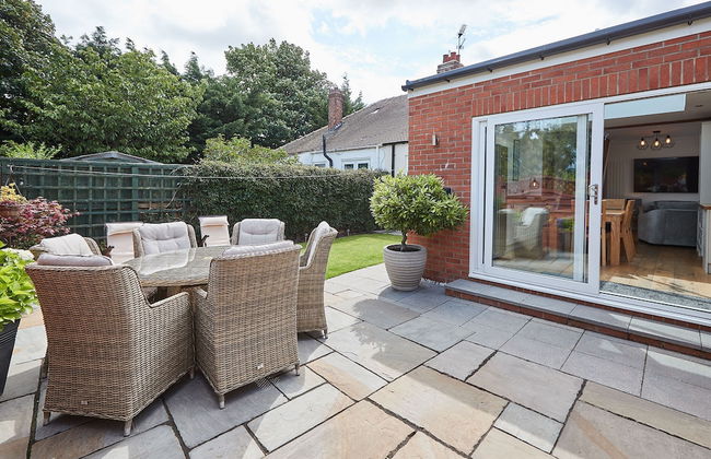 Host Stay Bankside Cottage - Photo 18