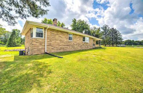 Bloomington Family Home - Private Deck and Yard - Foto 26