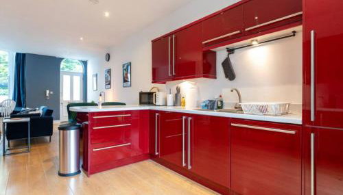 Spacious 3 bed, Parking, Long stays welcome, Relocators, Families, Contractors - Foto 5, stove, toaster