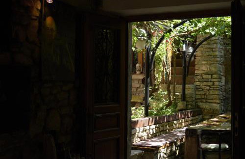 Kamene Priče rooms, music and food - Photo 76