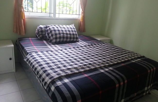 Villa Kota Bunga Camelia - Foto 8