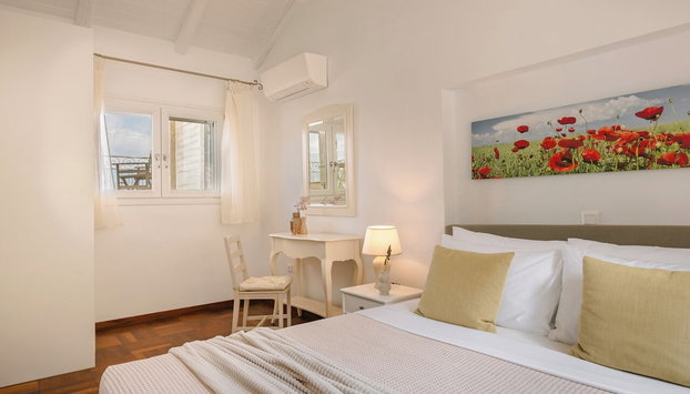 Apollonides Seafront Villa 2 “Melete” - Foto 2, Imagen principal