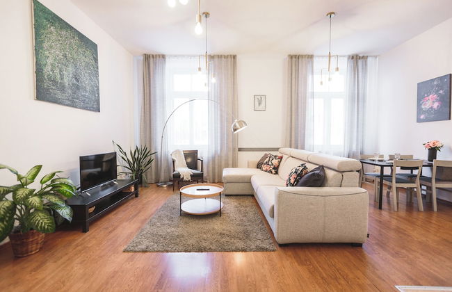 Bearsleys Downtown Apartments - Photo 40