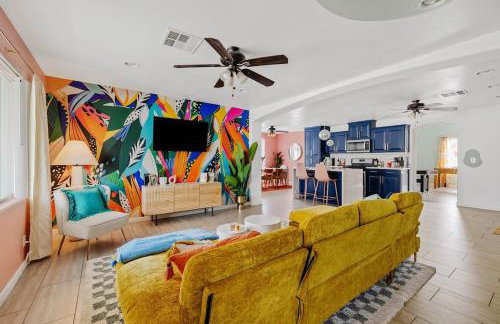 Spacious home w private pool & game room - Foto 8