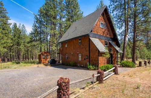 Juniper & Pine, a Lodge-Style Cabin in Sisters, OR - Foto 3