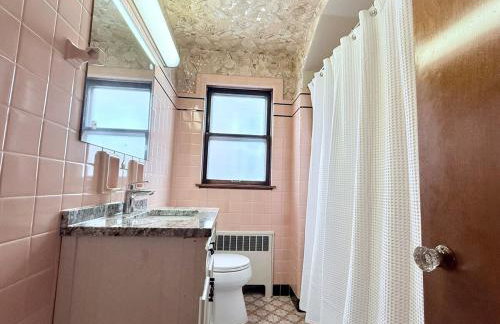 Cozy and Spacious 2br near Chicago fast wifi fully equipped sleeps 6 - Foto 10