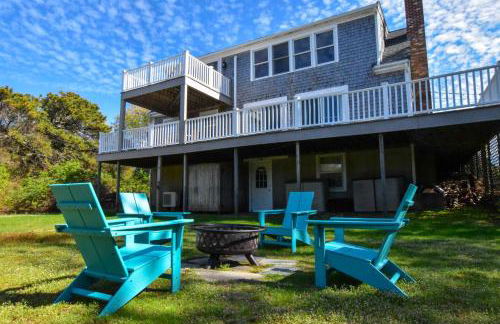 Water Views Walk to Beach Dogs Welcome - Photo 32