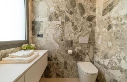 Sunny Villa by Platja Ardiaca - Photo 31