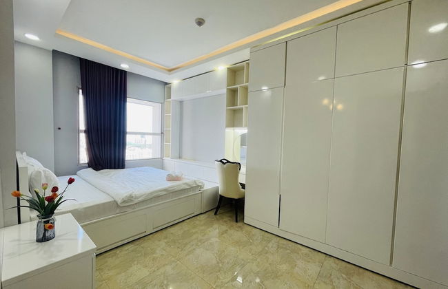 Sunrise City Apartment - Photo 19