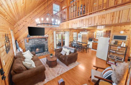 Firefly Lodge - Cozy 4 bedroom cabin minutes to Helen - Foto 1