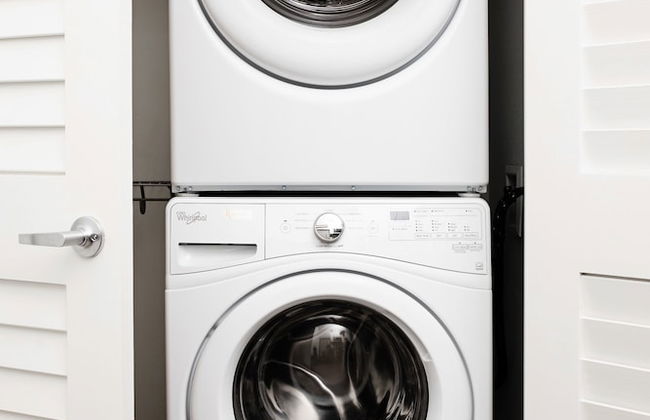 Domicile Suites at Marina SLU - Photo 32