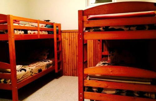 Impressive Cabin Rental for Large Groups in Au Sable Forks, New York - Foto 19