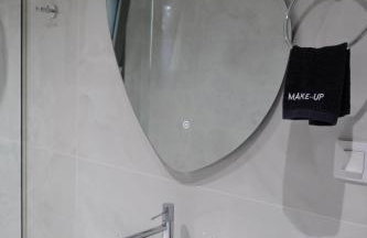 Poseidon 77B Luxury Residences - Photo 11