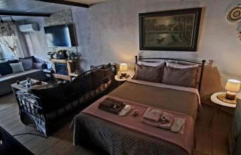 Zoe garden home - Photo 43