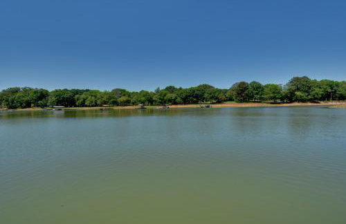 Private Dock & Game Room! Lake Hartwell Retreat - Foto 42