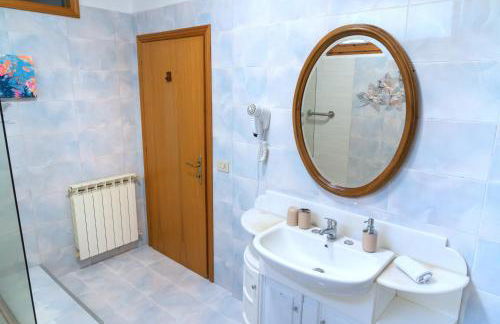 Casa Italia - Appartamento con giardino - Photo 16